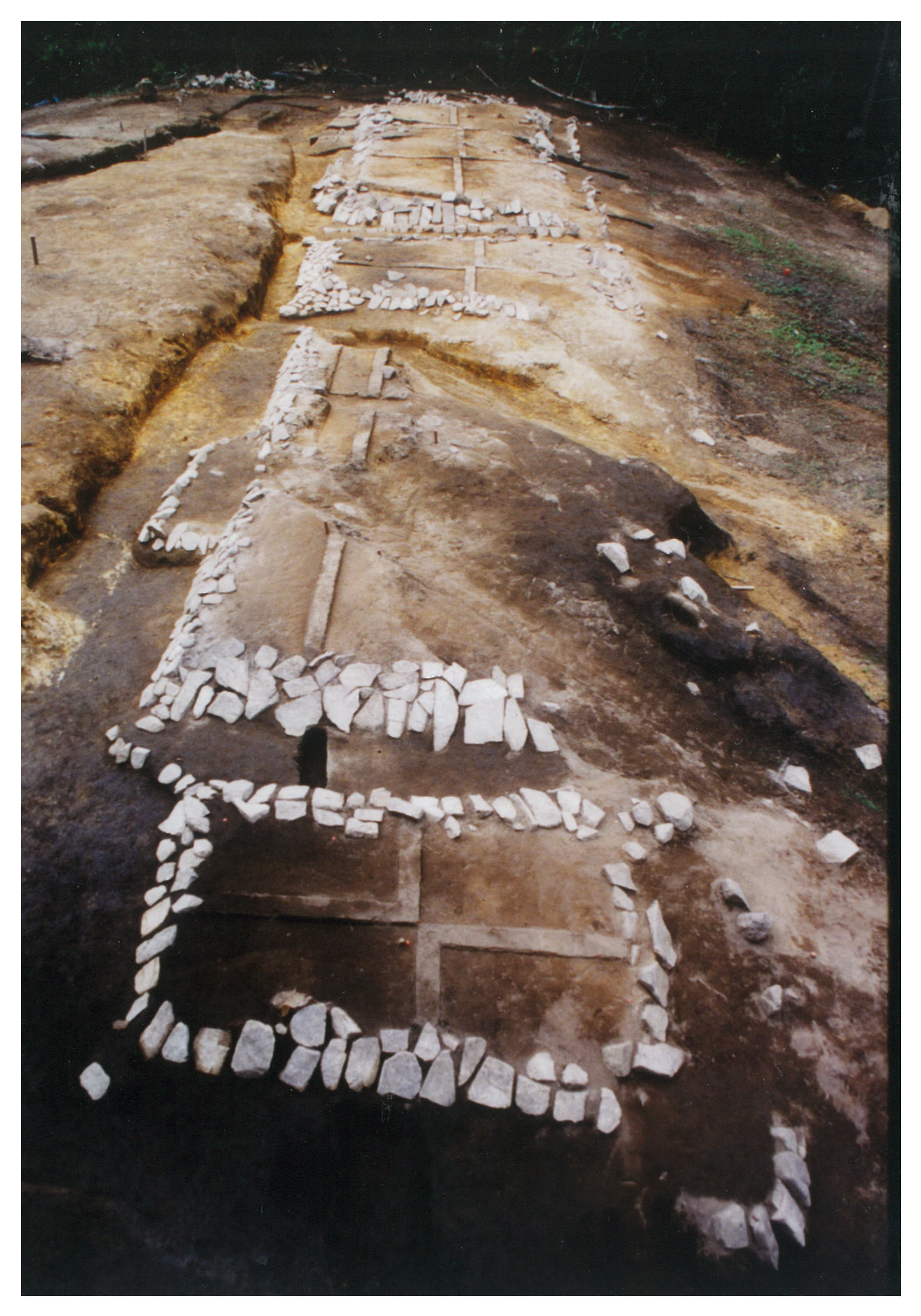 陣山墳墓群の画像1