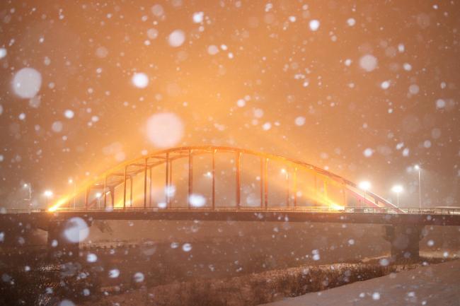 雪の巴橋