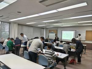 スマホ教室の様子1