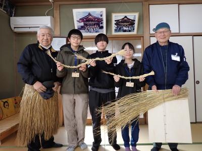 集合写真（しめ縄づくり）